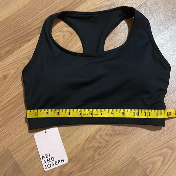 NWT ABI AND JOSEPH Run Swim High Support Sports Bra. Medium - Picture 2 of 9